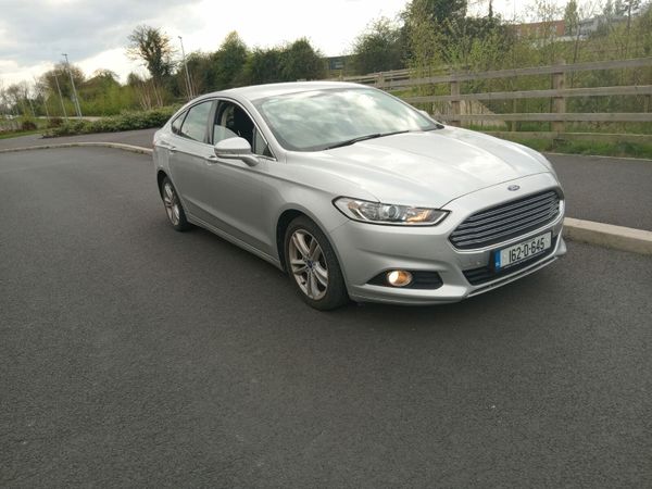 Ford Mondeo Hatchback, Diesel, 2016, Silver