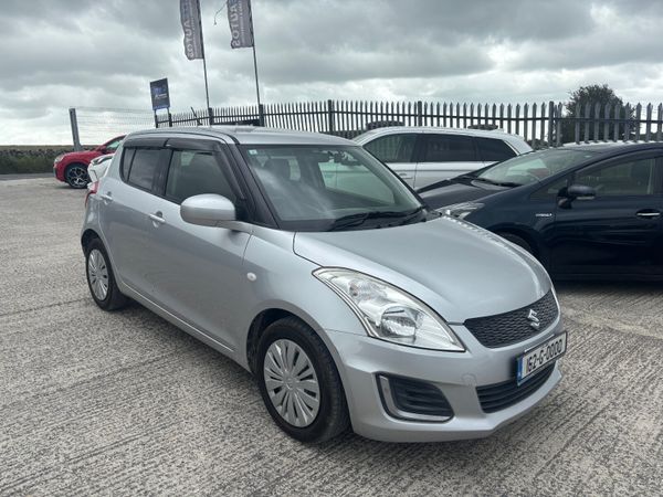 Suzuki Swift Hatchback, Petrol, 2016, Silver
