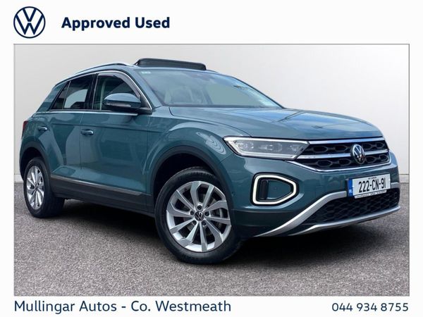 Volkswagen T-Roc SUV, Petrol, 2022, Blue