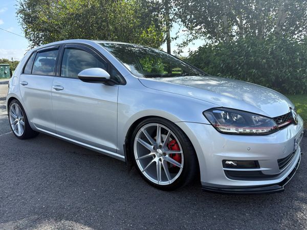 Volkswagen Golf Hatchback, Diesel, 2015, Silver