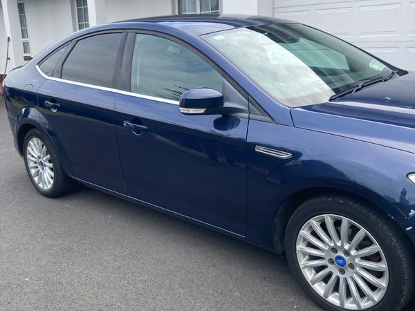 Ford Mondeo Hatchback, Diesel, 2013, Blue