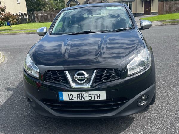 Nissan Qashqai Estate/Jeep, Diesel, 2012, Black