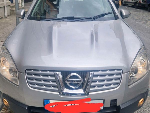 Nissan Qashqai Hatchback, Petrol, 2009, Silver