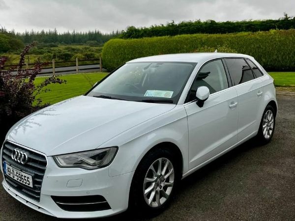 Audi A3 Hatchback, Petrol, 2015, White