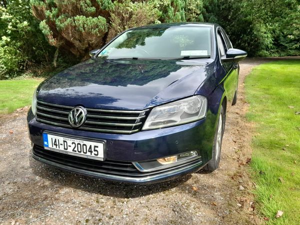 Volkswagen Passat Saloon, Diesel, 2014, Blue