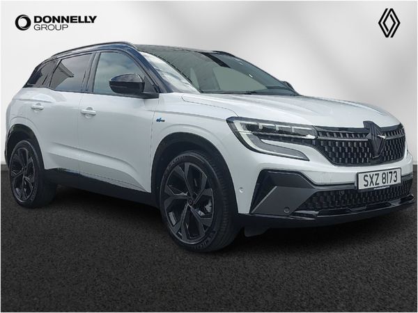 Renault Austral Estate, Petrol Hybrid, 2023, White