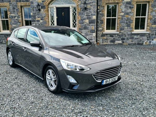 Ford Focus Hatchback, Diesel, 2019, Grey