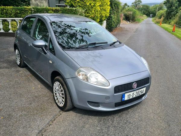 Fiat Punto Hatchback, Petrol, 2010, Grey
