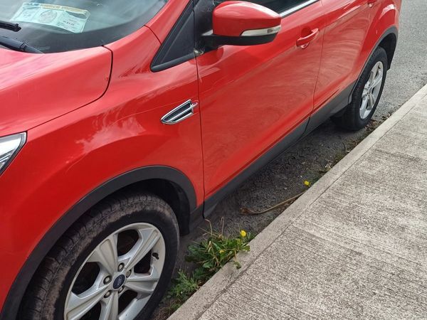 Ford Kuga SUV, Diesel, 2016, Red