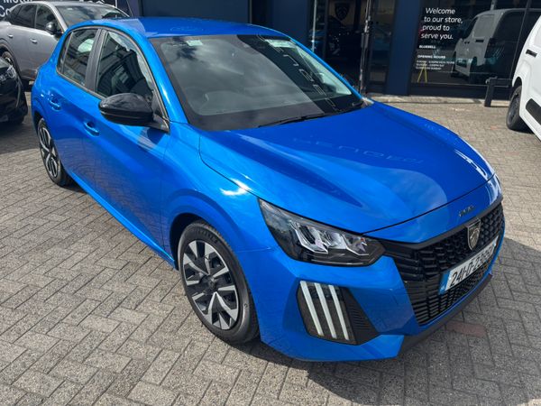 Peugeot 208 Hatchback, Petrol, 2024, Blue