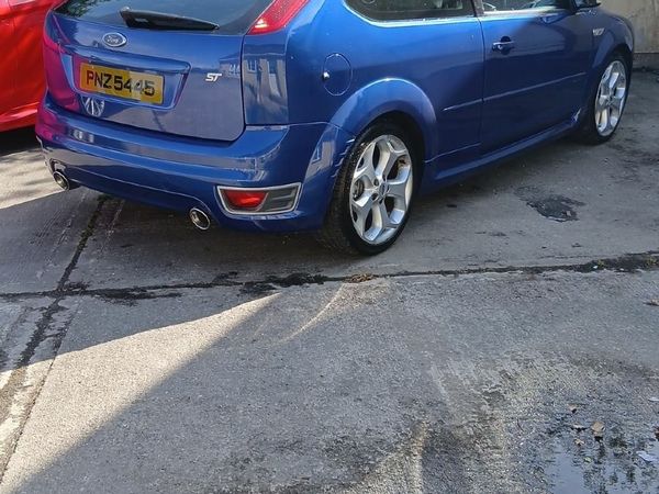 Ford Focus Hatchback, Petrol, 2006, Blue