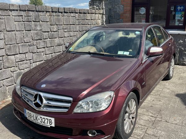 Mercedes-Benz C-Class Saloon, Petrol, 2008, Red