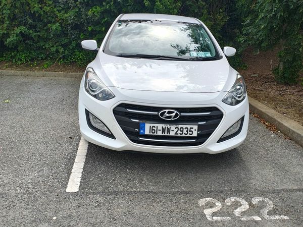 Hyundai i30 Hatchback, Diesel, 2016, White