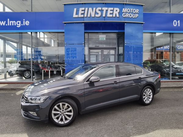 Volkswagen Passat Saloon, Diesel, 2021, Grey
