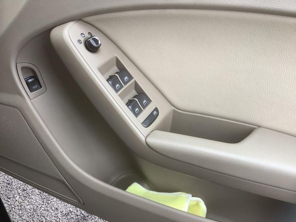 Audi A4 Saloon, Petrol, 2008, Black