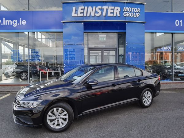 Volkswagen Passat Saloon, Diesel, 2020, Black