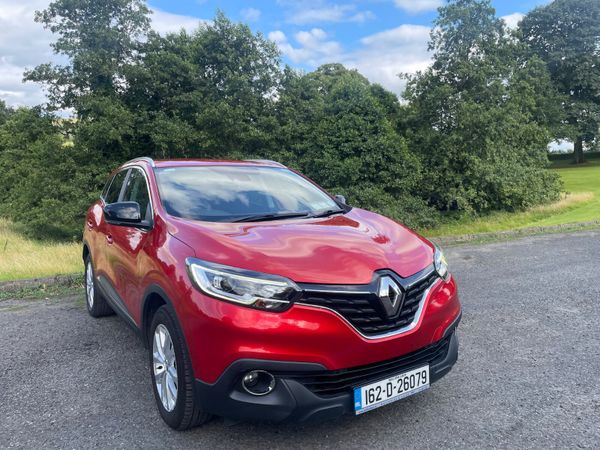 Renault Kadjar SUV, Diesel, 2016, Red