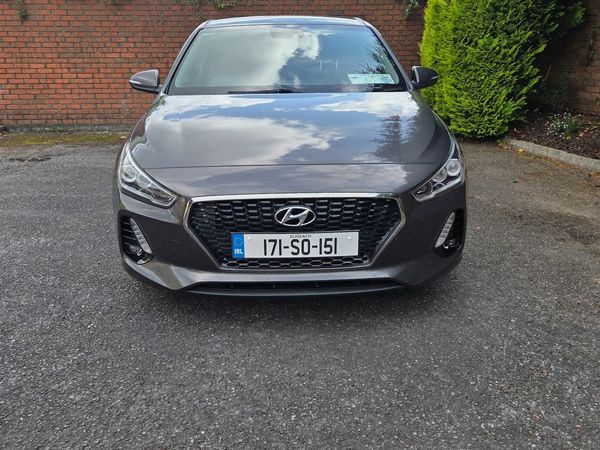 Hyundai i30 Hatchback, Diesel, 2017, Brown