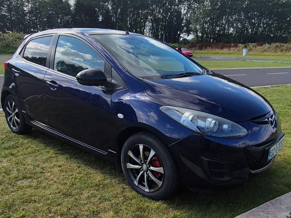 Mazda Mazda2 Hatchback, Petrol, 2013, Blue