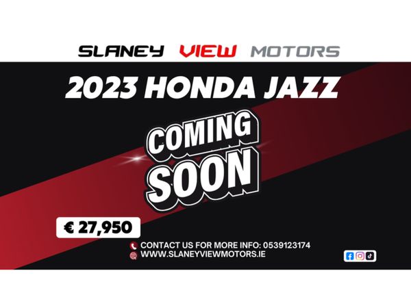 Honda Jazz Hatchback, Petrol Hybrid, 2023, Red