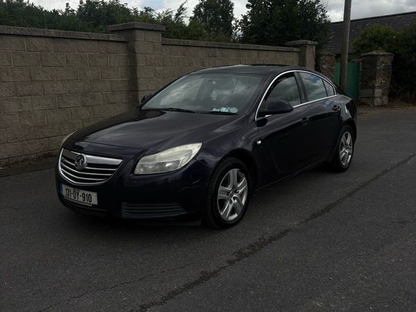 Vauxhall Insignia Hatchback, Diesel, 2013, Blue