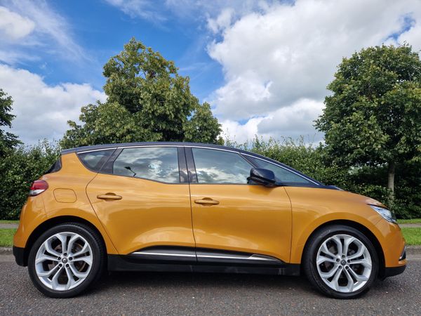 Renault Scenic MPV, Diesel, 2019, Yellow