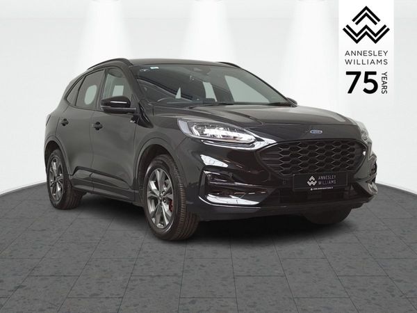 Ford Kuga SUV, Petrol Plug-in Hybrid, 2023, Black