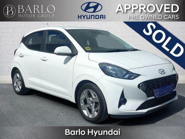 Hyundai i10 Hatchback, Petrol, 2022, White
