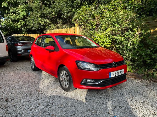 Volkswagen Polo Hatchback, Diesel, 2014, Red