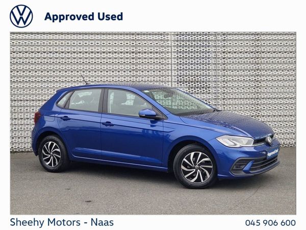 Volkswagen Polo Hatchback, Petrol, 2023, Blue