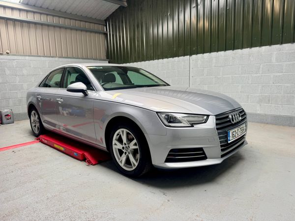 Audi A4 Saloon, Petrol, 2016, Silver