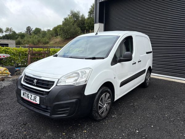Peugeot Partner MPV, Diesel, 2016, White