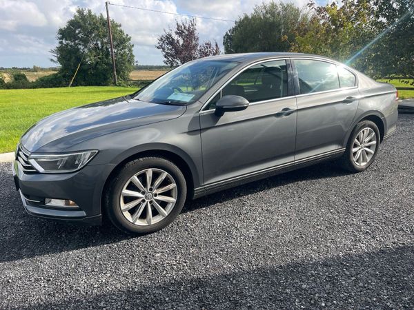 Volkswagen Passat Saloon, Diesel, 2015, Grey
