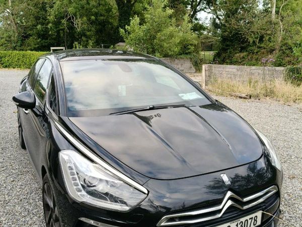 Citroen DS 5 Hatchback, Diesel, 2014, Black