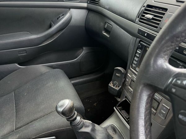 Toyota Avensis Hatchback, Diesel, 2008, Black
