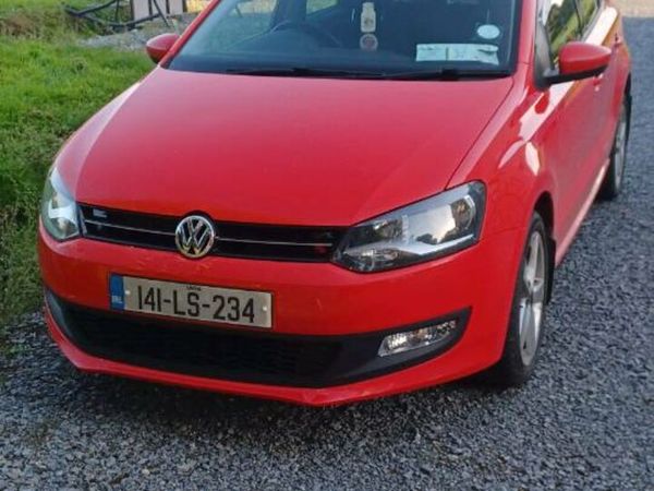 Volkswagen Polo Hatchback, Diesel, 2014, Red