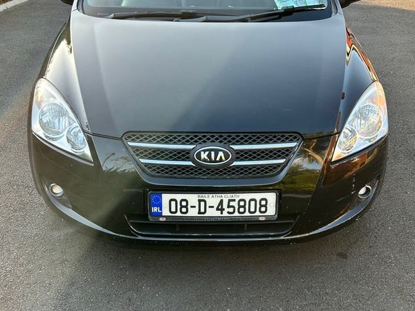 Kia Ceed Hatchback, Petrol, 2008, Black