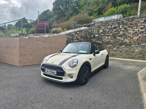 Mini Cooper Hatchback, Diesel, 2016, White