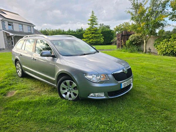 Skoda Superb Estate, Diesel, 2013, Grey