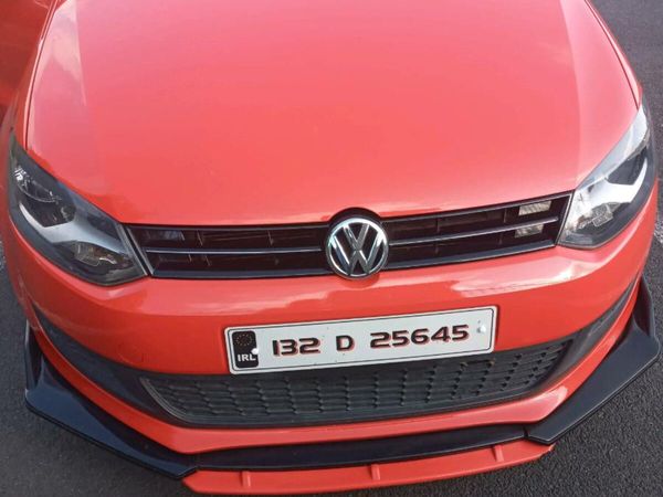 Volkswagen Polo Hatchback, Petrol, 2013, Red