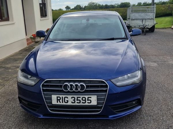 Audi A4 Saloon, Diesel, 2012, Blue