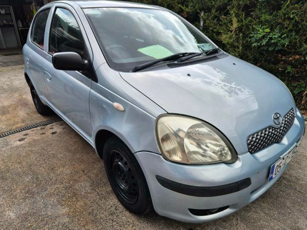 Toyota Yaris Hatchback, Petrol, 2005, Blue