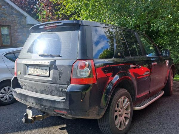 Land Rover Freelander SUV, Diesel, 2010, Black
