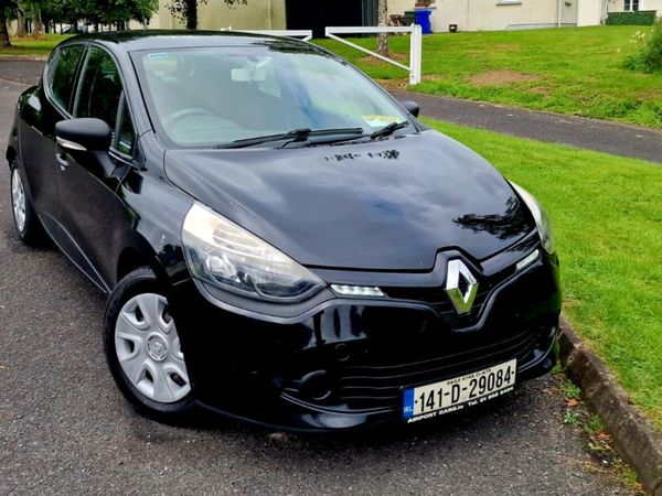 Renault Clio Hatchback, Petrol, 2014, Black
