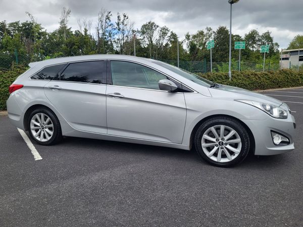 Hyundai i40 Estate, Diesel, 2013, Silver