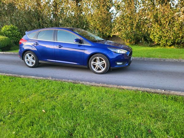Ford Focus Hatchback, Diesel, 2017, Blue