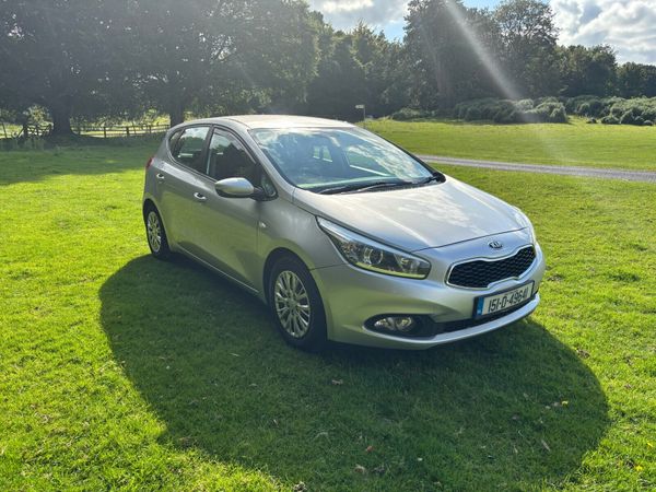 Kia Ceed Hatchback, Diesel, 2015, Silver