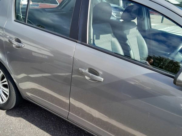 Opel Corsa Hatchback, Petrol, 2011, Grey