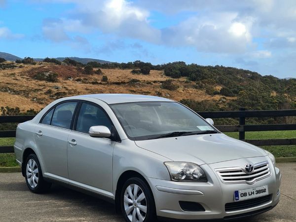 Toyota Avensis Saloon, Petrol, 2008, Silver