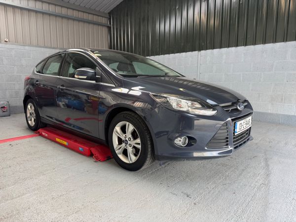 Ford Focus Hatchback, Diesel, 2013, Grey